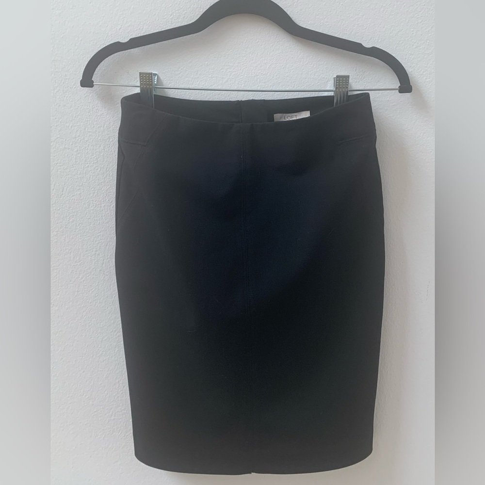 SZ 2/P LOFT Black Skirt